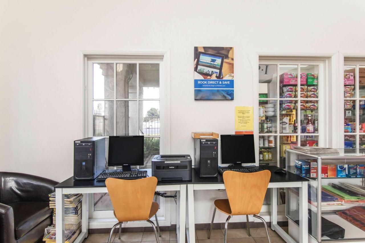 Motel 6 Hemet Ngoại thất bức ảnh