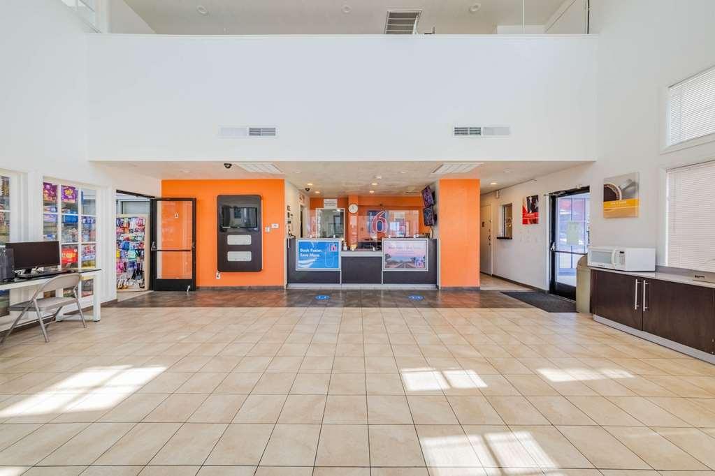 Motel 6 Hemet Nội địa bức ảnh
