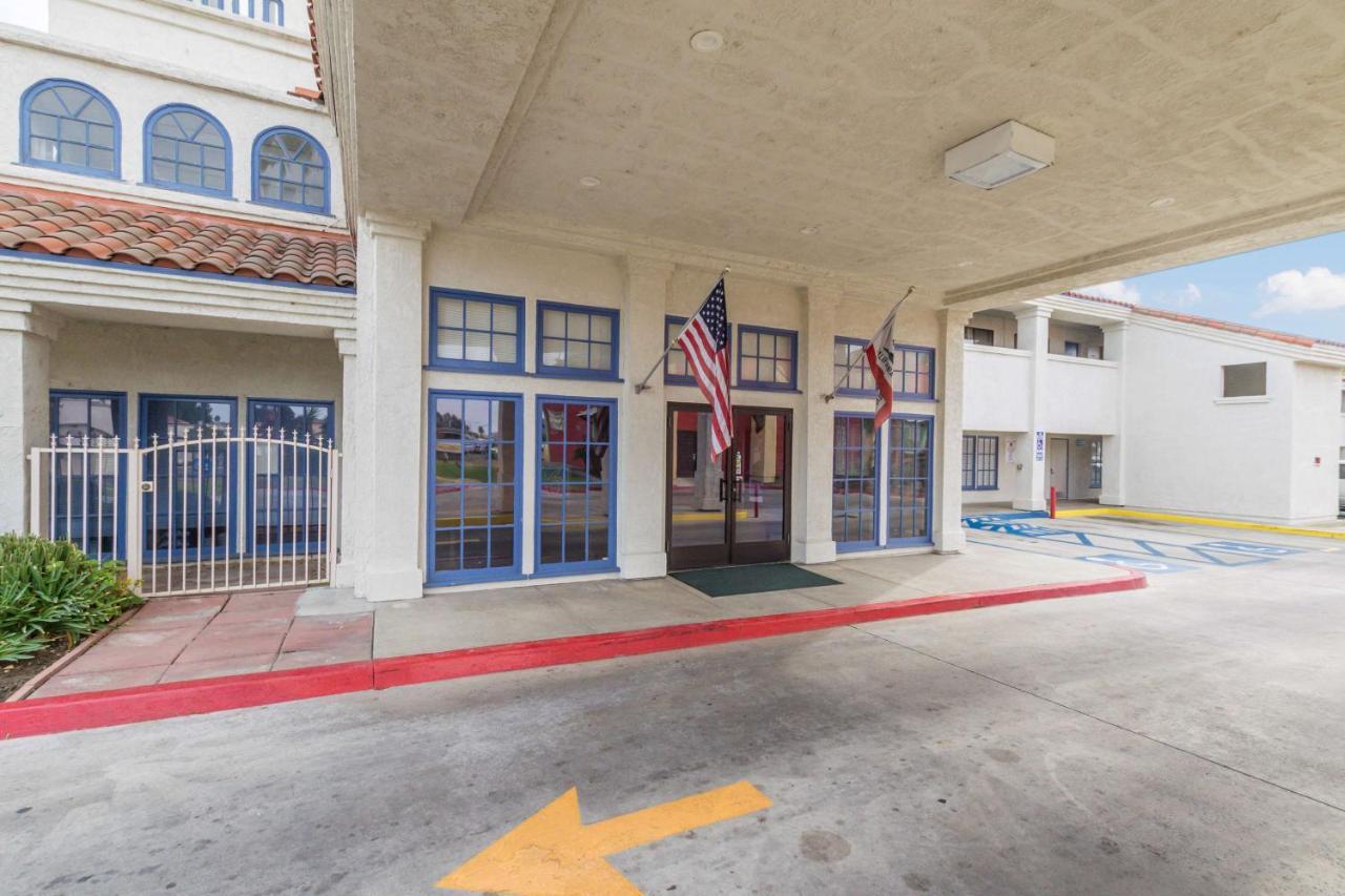 Motel 6 Hemet Ngoại thất bức ảnh